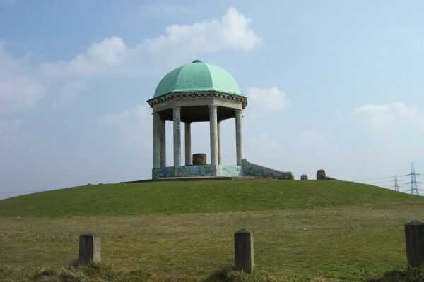 Barr Beacon
